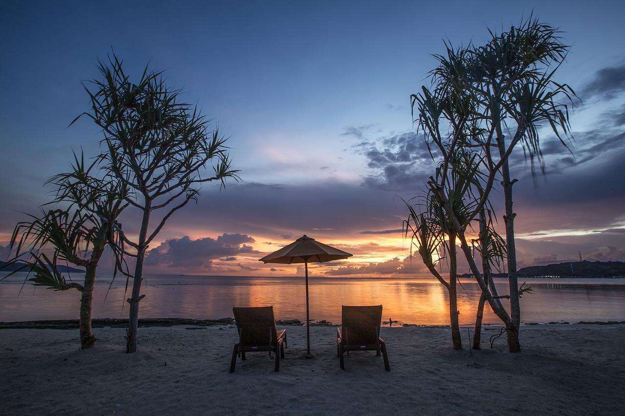 Sunset House Gili Meno Hotell Exteriör bild