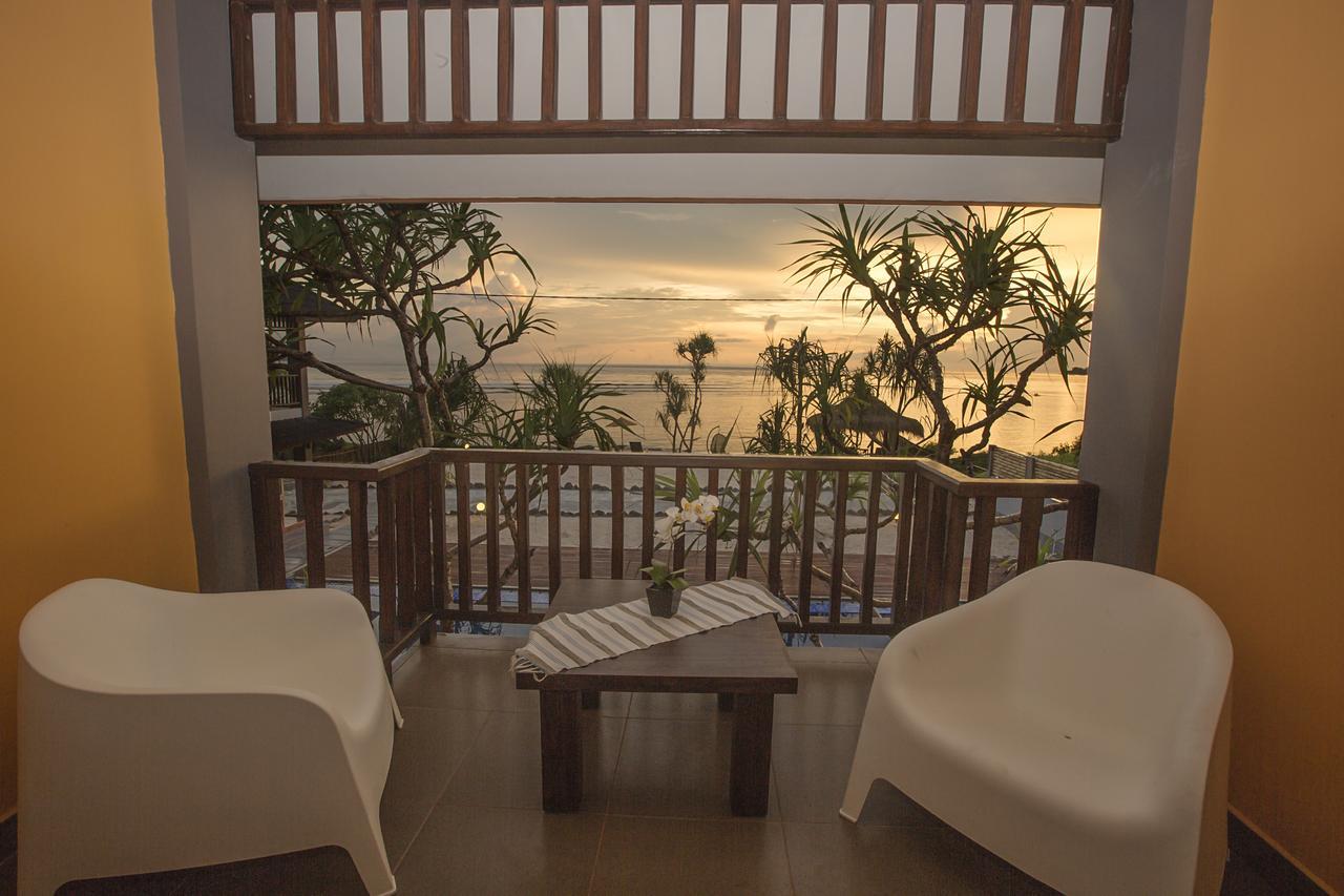Sunset House Gili Meno Hotell Exteriör bild