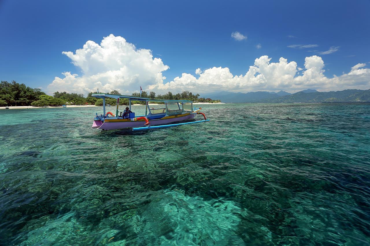 Sunset House Gili Meno Hotell Exteriör bild